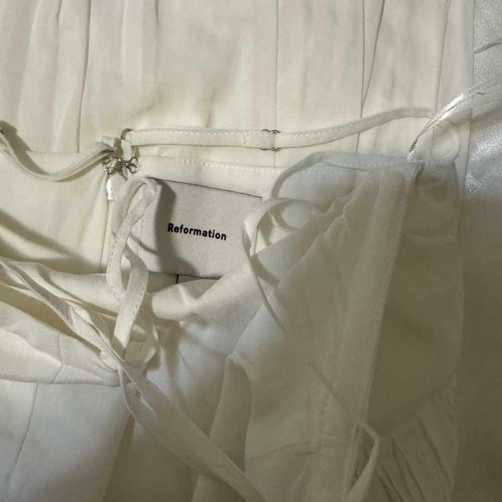 New In! Reformation Perlette Maxi Dress Ivory - Picture 4 of 6